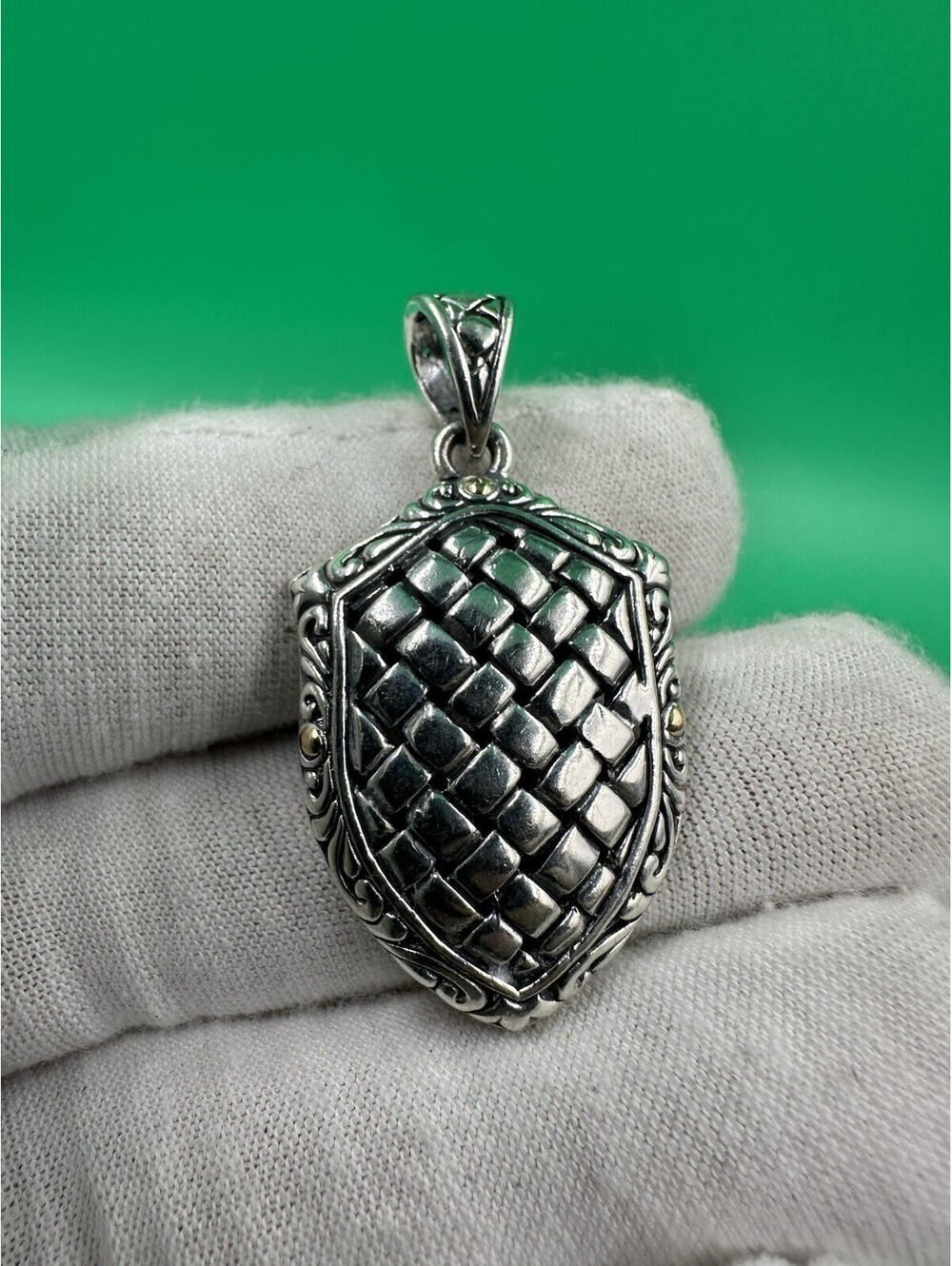 Sterling Silver 925/18K Gold Samuel B Indonesia Shield Shape American Pendant